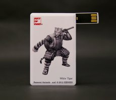 Photo2: SAMURAI ANIMALS-  Card Type USB Flash Drive (4GB)  White Tiger  the Tiger Samurai *Stopped Production. (2)