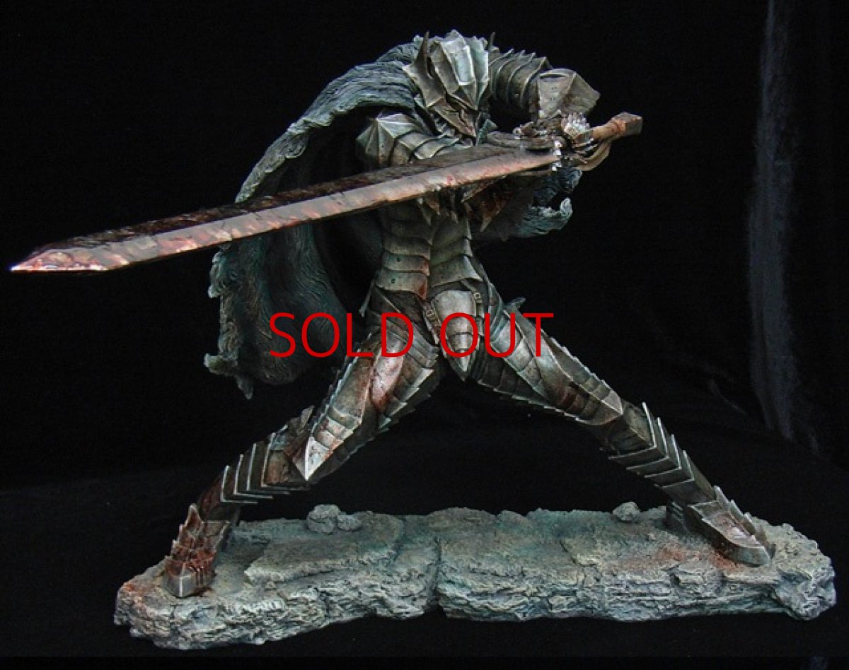 Photo1: No. 194 BERSERK-commemoration statue of the 20th anniversary Exclusive ver.1 (Bloodstained armor)*sold out (1)