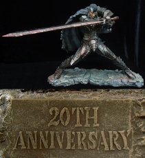 Photo5: No. 194 BERSERK-commemoration statue of the 20th anniversary Exclusive ver.1 (Bloodstained armor)*sold out (5)