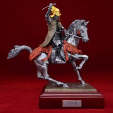 Photo1: Classic Historical Statue - Uesugi Kensin in Kawanakajima Battle*Gold Leaf Version (1)