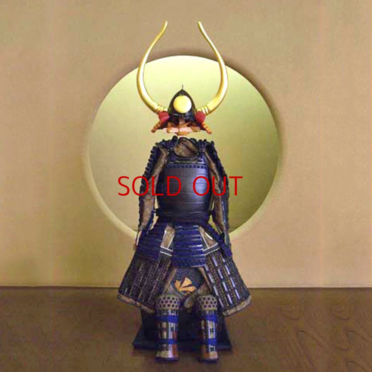 Photo1: Kuroda Nagamasa's Helmet -Buffalo Wakidachi Peach-shaped Armor *1/2 Scale*last 1 pcs remaining!!! (1)