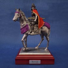 Photo1: Classic Historical Statue- Oda Nobunaga Riding on Horse(Red Mantle Version) (1)