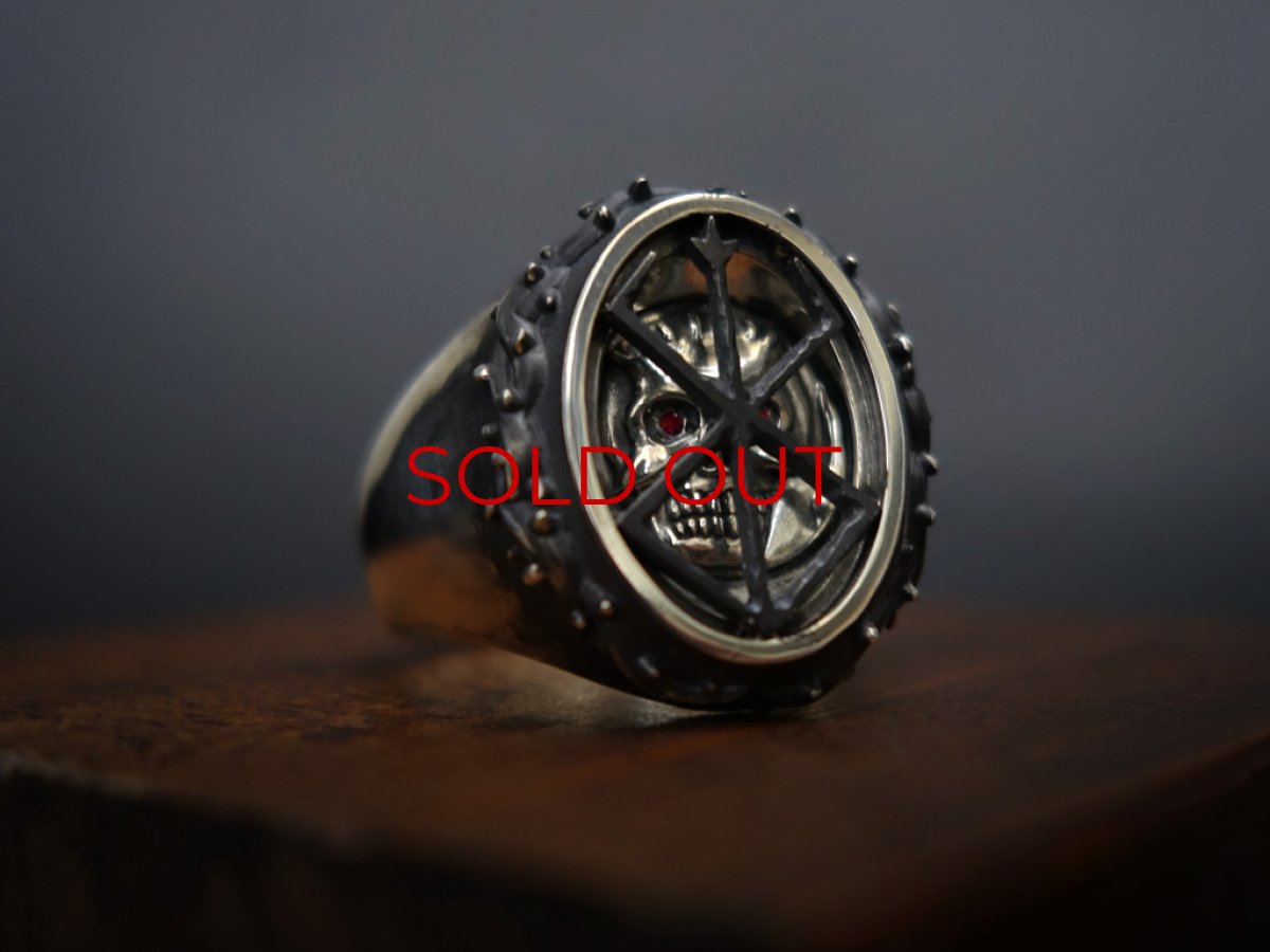 Photo7: [Orders Ended]  The Skull Knight & Mark of Sacrifice Silver Ring （サッポロ版） (7)
