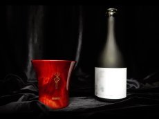 Photo9: [Berserk] Mark of Sacrifice Wooden maki-e Cup [*sold for past Great Berserk Exhibitions in Japan.] (9)