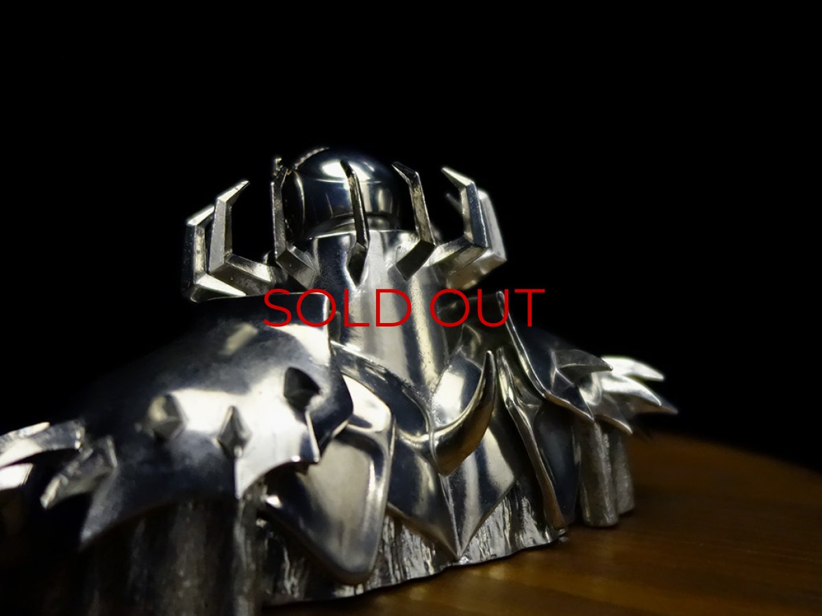 Photo7: 髑髏の騎士バストアップ Skull Knight Bust  Red Eyes ver.  [ALL JAPAN MADE] [ALL METAL] Limited 5 pcs.  *order ended (7)