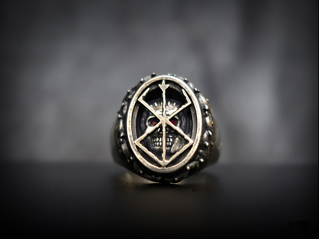 Photo1: [Only Until Sep 4!] The Skull Knight & Mark of Sacrifice Silver Ring (Red Eyes ver.)  (1)